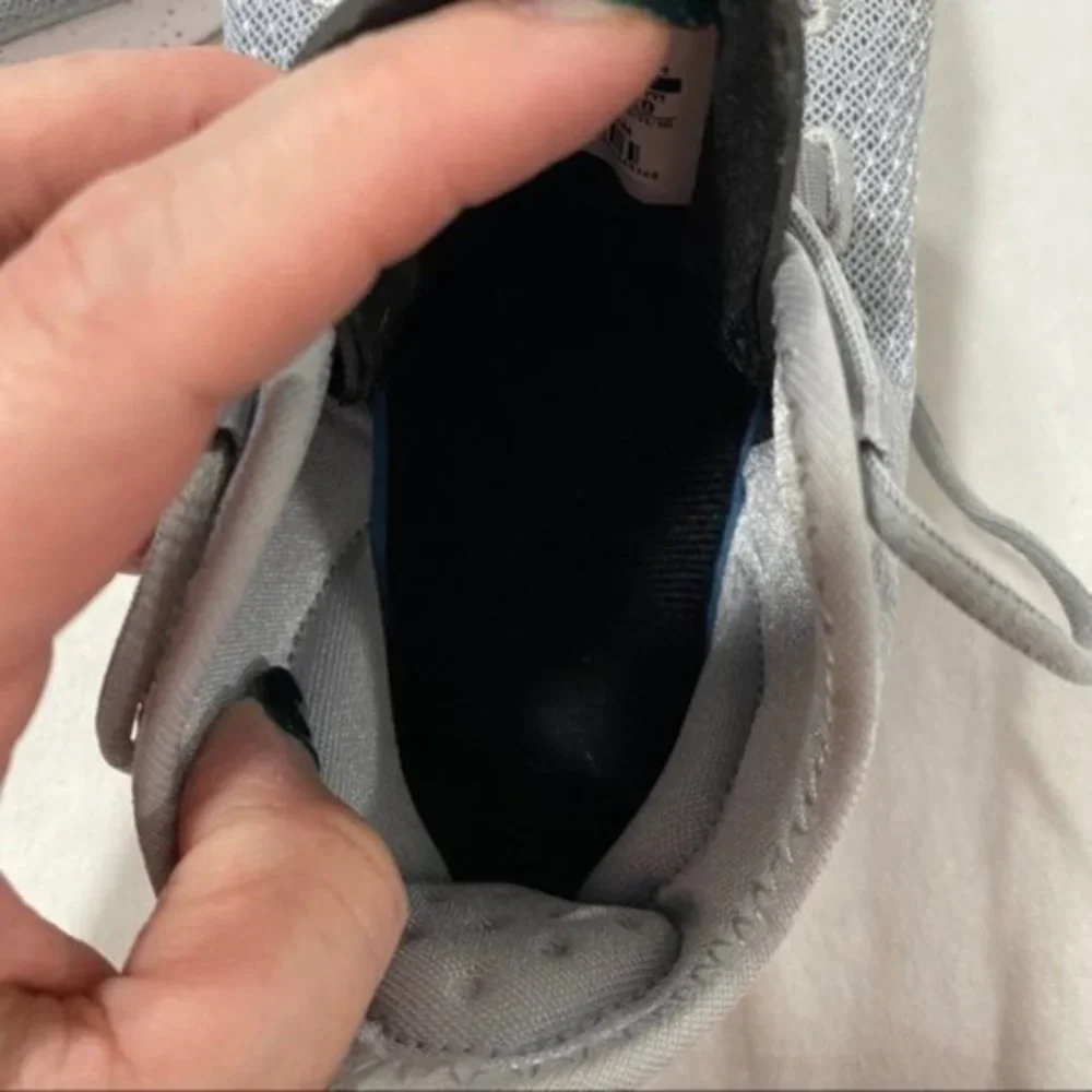 Air Jordan Reveal GG Wolf Grey Basketball‎ Shoes Size 1
